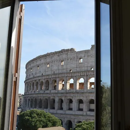 Lejlighed Jacuzzi In Front Of The Colosseum