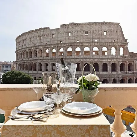 Jacuzzi In Front Of The Colosseum Appartement Rome