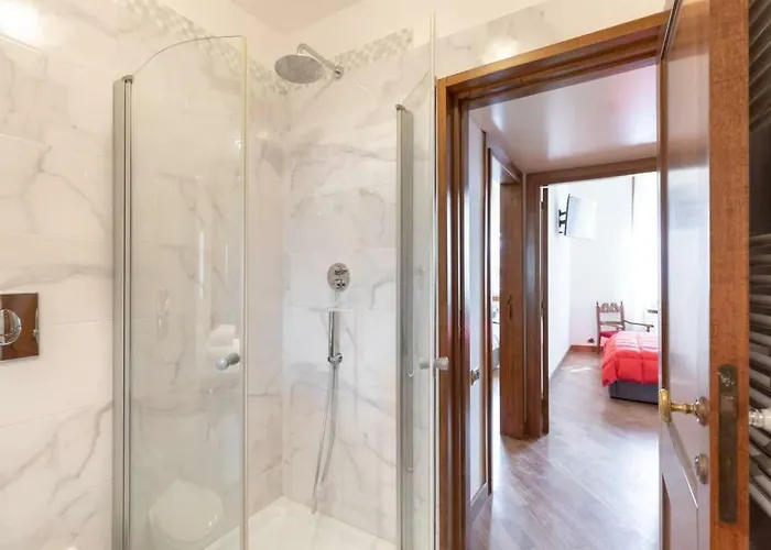 Διαμέρισμα Jacuzzi In Front Of The Colosseum Ρώμη