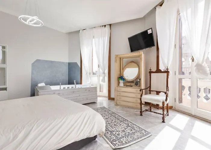 Διαμέρισμα Jacuzzi In Front Of The Colosseum Ρώμη