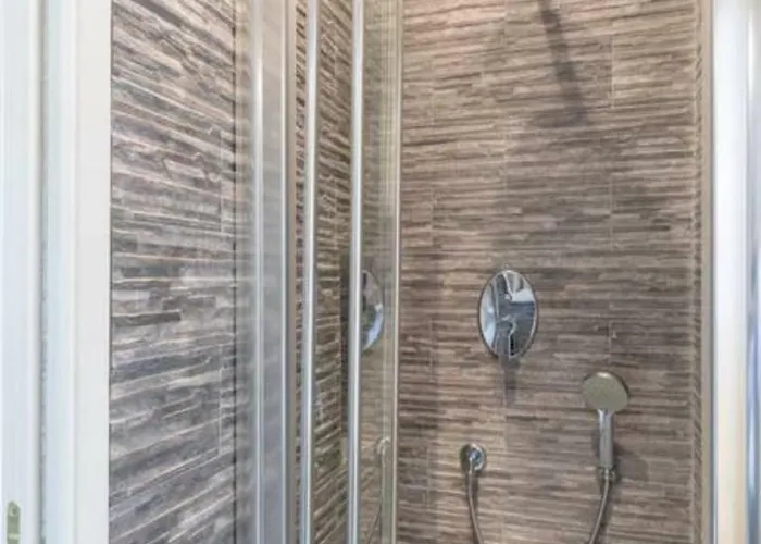 Jacuzzi In Front Of The Colosseum