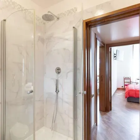 Apartament Jacuzzi In Front Of The Colosseum Rzym